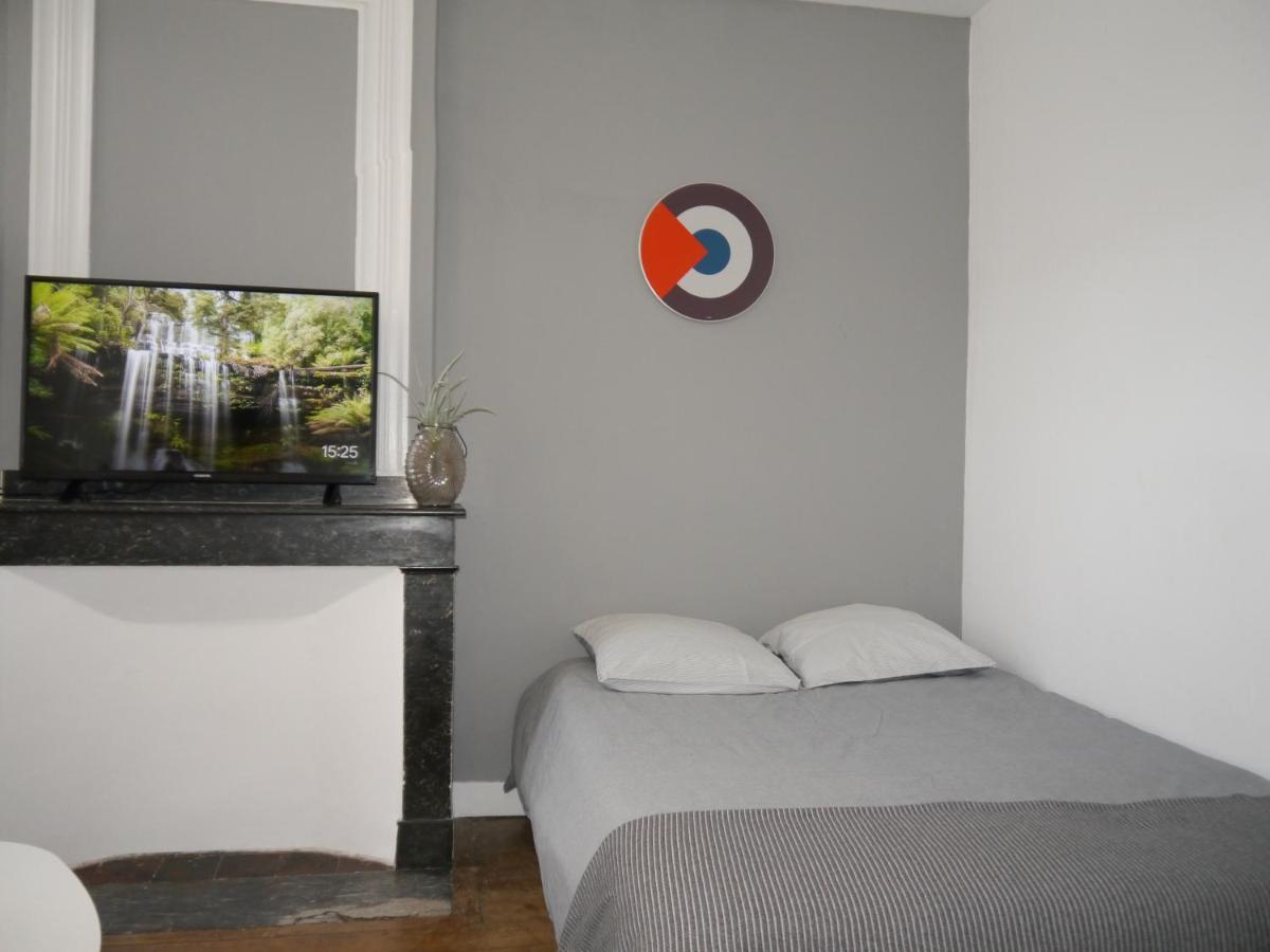 Appartement Hypercentre Tarbes - 2 Grandes Chambres 외부 사진